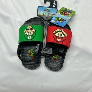 Nintendo Super Mario Kids Sandals - Red & Green